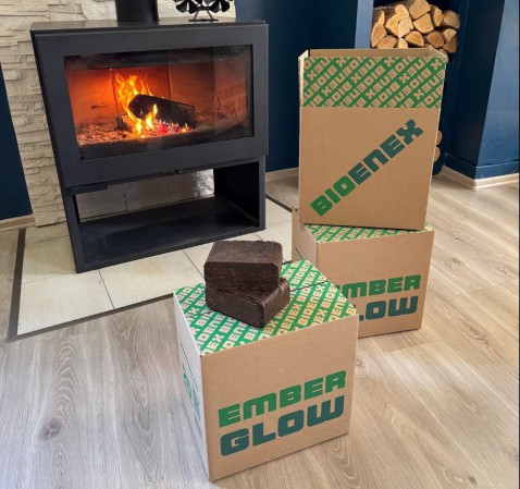 Foto : Duurzaam en efficiënt verwarmen met de houtbriketten van Bioenex