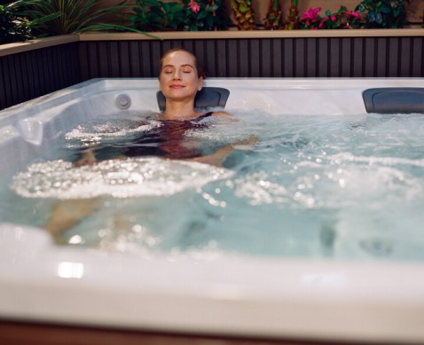 Foto : Hoe je de ondergrond voor een Spa van Jacuzzi® in de tuin stap voor stap voorbereidt