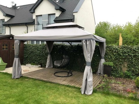 Foto : Een paviljoen als buitenkamer - zo past het bij je woning en tuin