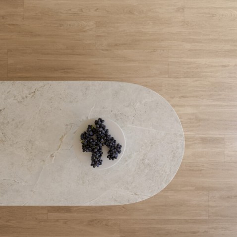 Foto : Dekton Amazonik: de warme uitstraling van hout, heruitgevonden in ultracompact design