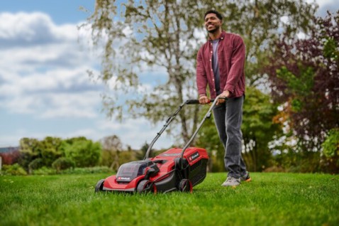 Foto : Einhell presenteert grasmaaier GE-CM 18/32 C Li BL