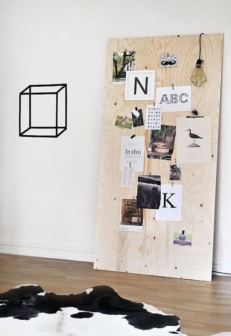 DIY-moodboard-decoratie-muur-foto-posters-hout