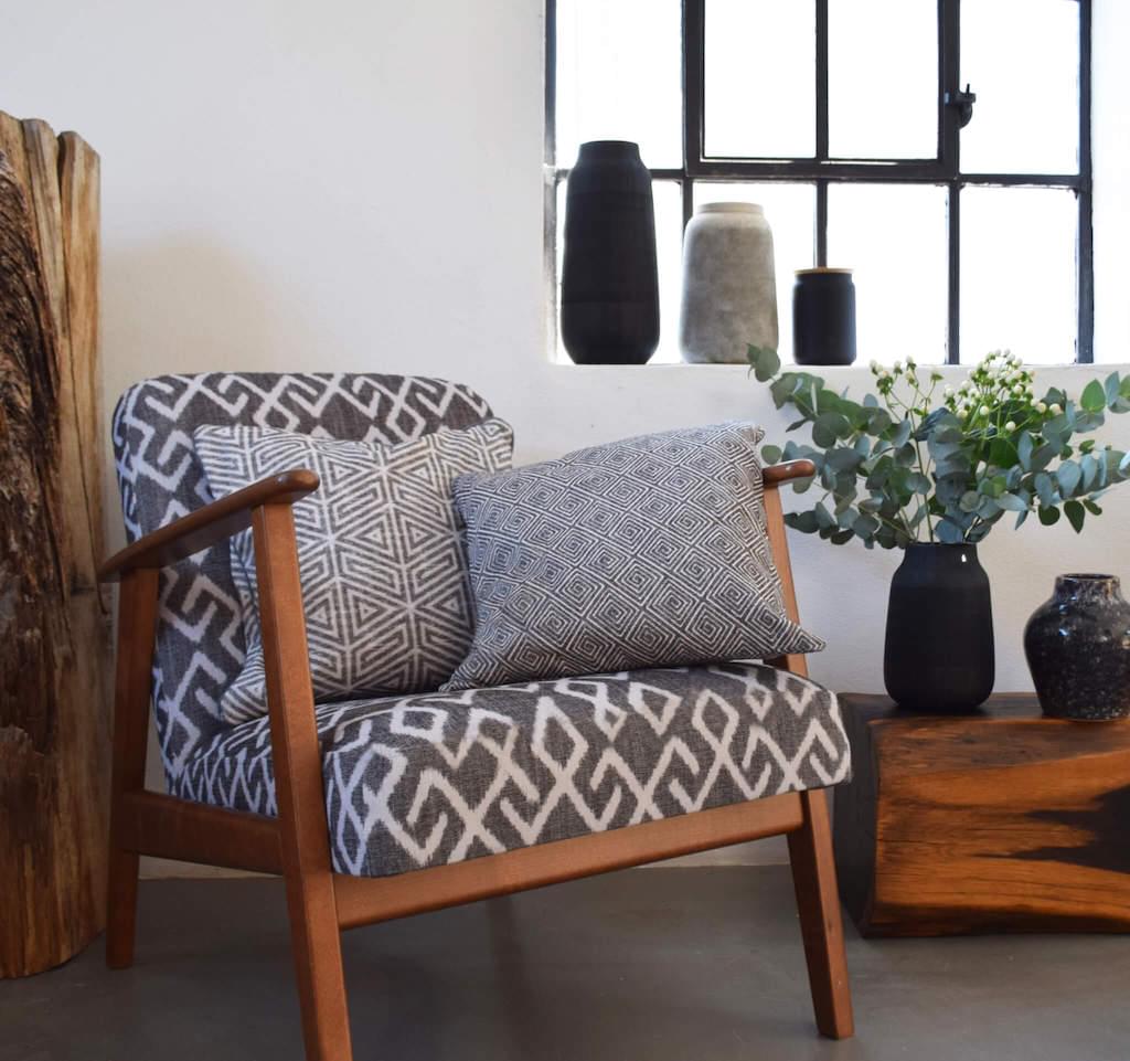 horizon Grappig dubbellaag DIY: zo kun je heel makkelijk zelf een stoel stofferen - meubels -  woonkamer - WONEN.nl