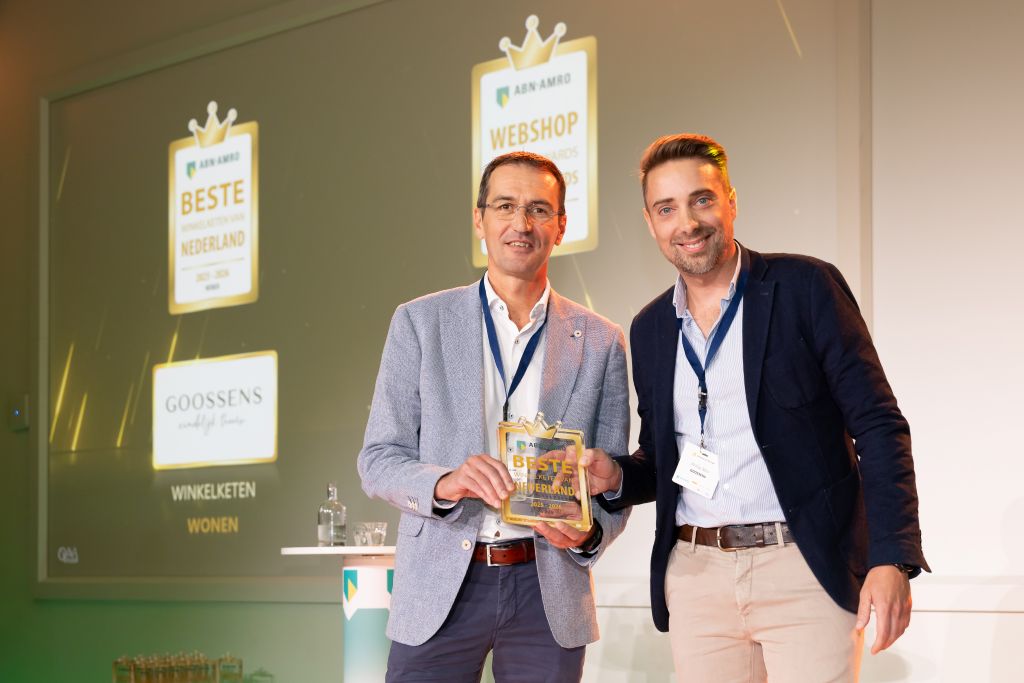 Foto: 025ZSWdsj3juUJ22OXfUQ12eh9OeZcZ1Ezs4Yd3z