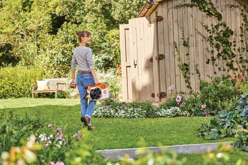 Foto: 124904_STIHL_REA_60_PLUS_Anwendung_2_EU_-_usable_RoW