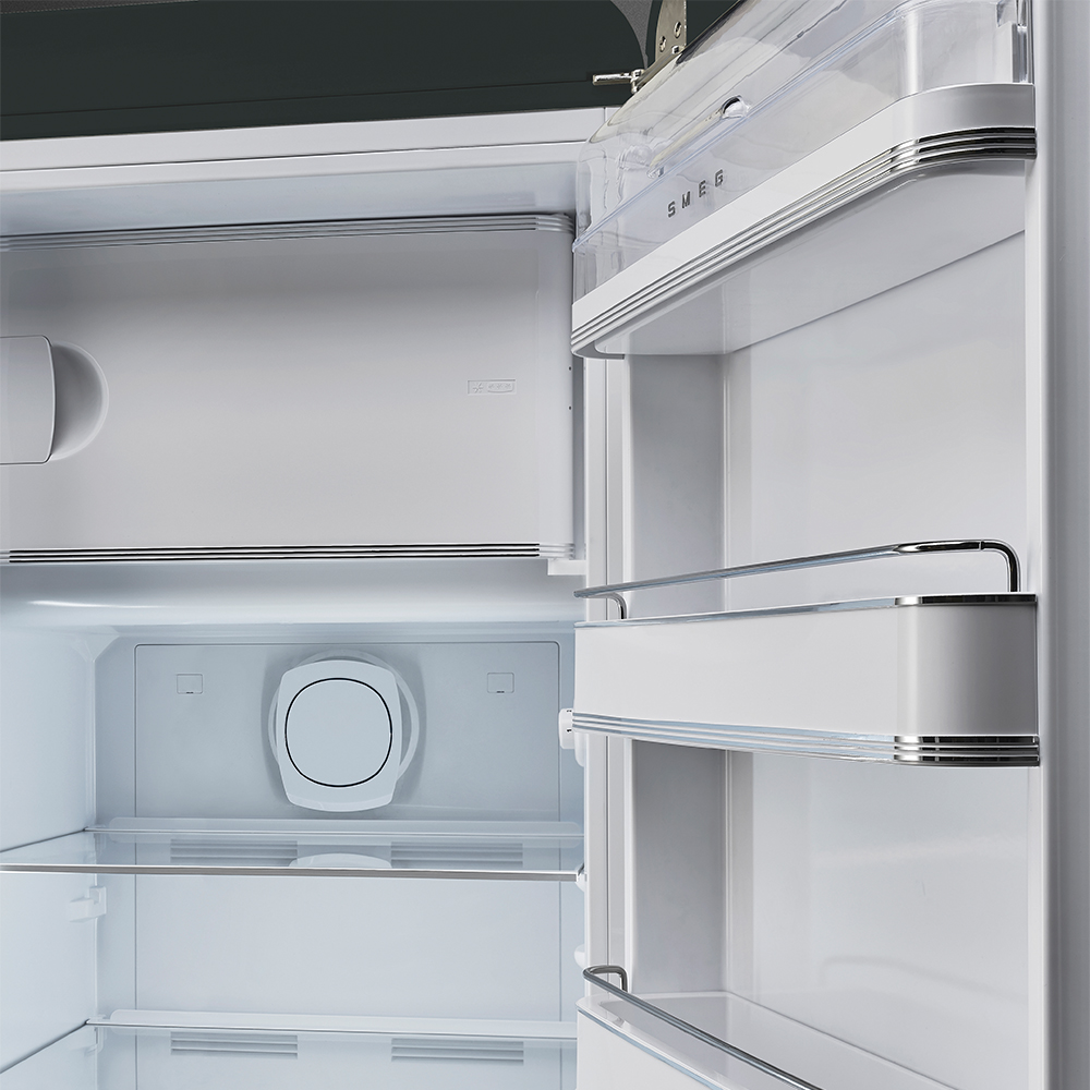 PapoeaNieuwGuinea agenda tobben Smeg presenteert de iconische FAB28 en de FAB32 koelkasten in een nieuw  design. - koelkast-diepvriezer - keuken - WONEN.nl