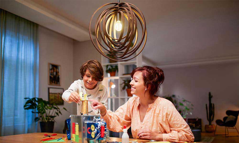 Foto: Energiezuinige-LED-lamp-Signify-energiezuinige-Philips-LED-A-klasse-lampen