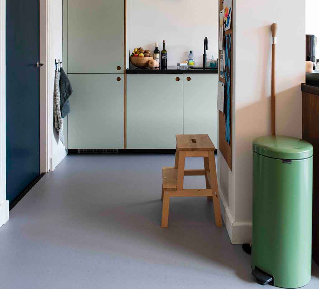 Foto: Laura-de-Jong-binnekijker-verduurzamen-forbo-1