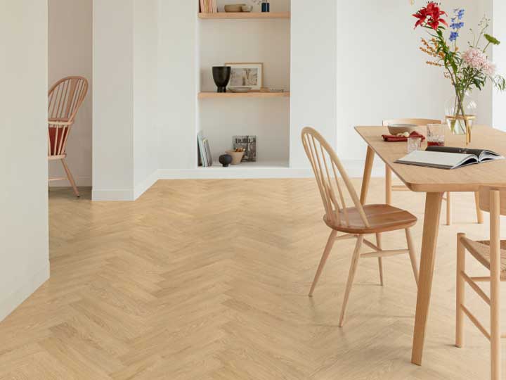 Zo kies je de juiste kleur vloer voor interieurstijl - pvc - vloer - WONEN.nl