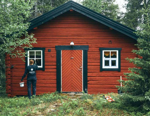 Foto : Zo schilder je goed en veilig de buitenkant van je huis