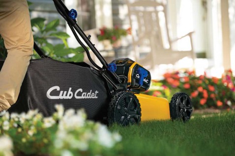 Foto : E-tuinieren trend: Cub Cadet breidt E-range assortiment verder uit