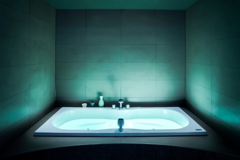 Foto : Dit zijn de trends voor verlichting in je badkamer