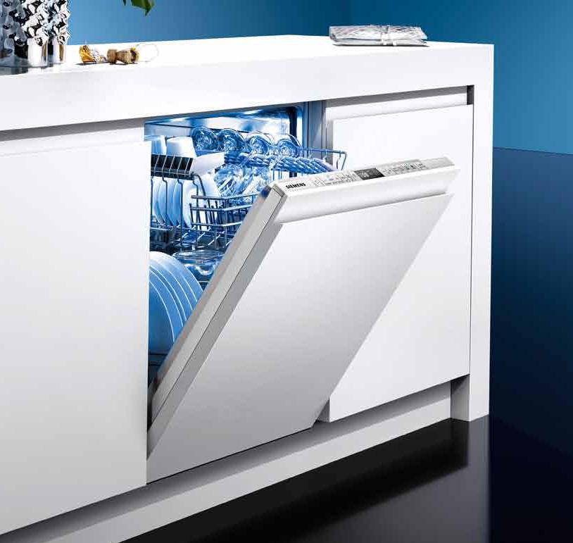 Boven of onder, links of rechts? Alles is mogelijk met de nieuwe compacte inbouwafwasautomaten van Siemens. Deze creëren namelijk mogelijkheden, die tot dusver onmogelijk waren bij de keukeninrichting.