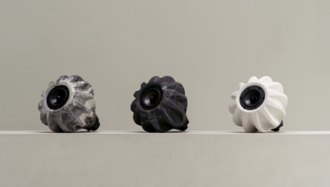 Foto : Ontwerper maakt marmeren 3D-geprinte speakers die je graag wilt laten zien
