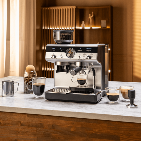 Foto : Pistonmachine voor thuis