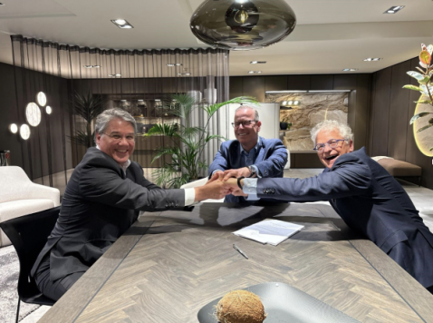 Foto : ATAG en SieMatic ondertekenen samenwerkingsovereenkomst.