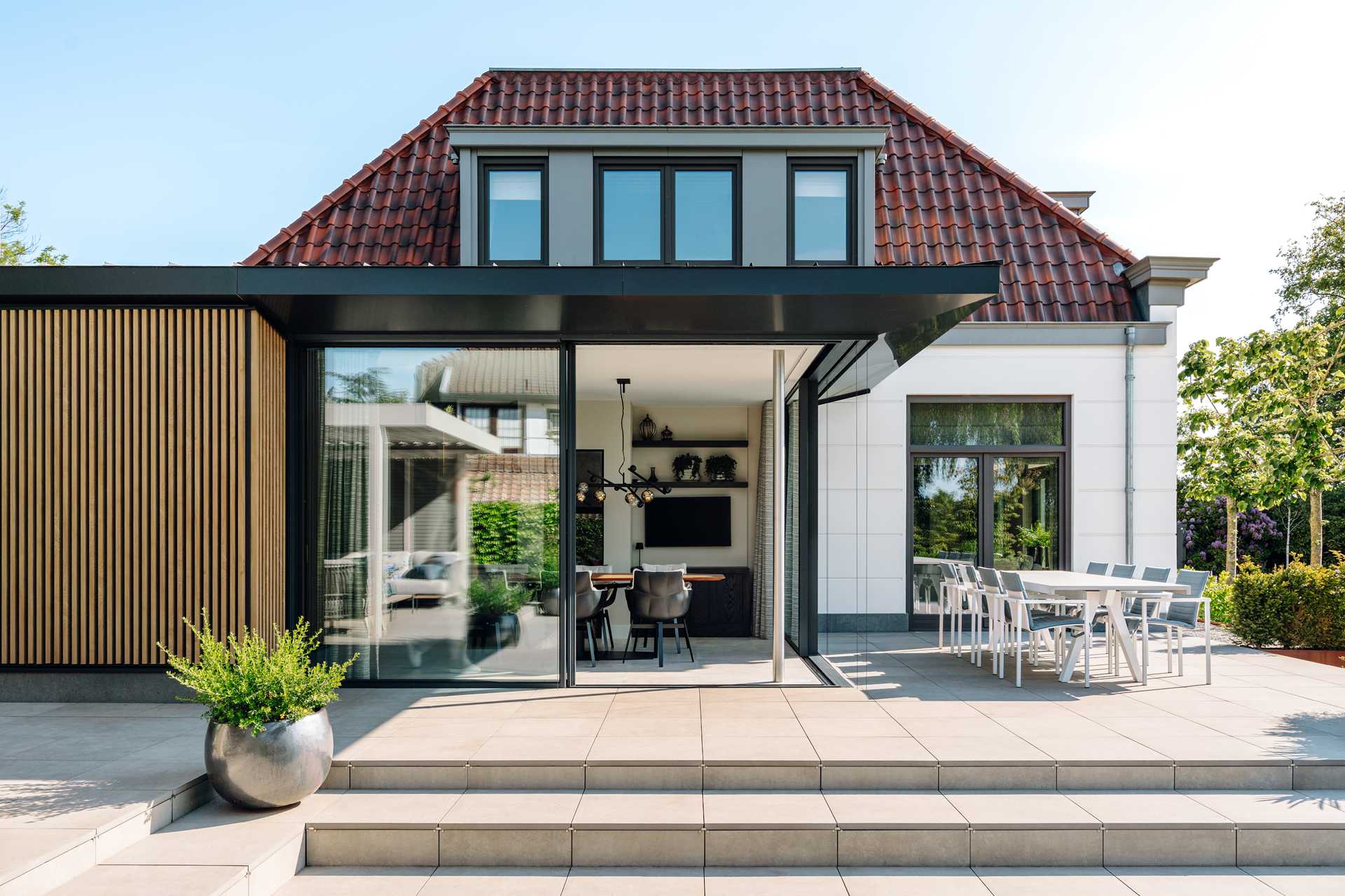 Foto: 2d3f270f3368ff4d3084266617fa1a61 1920x1280 q50