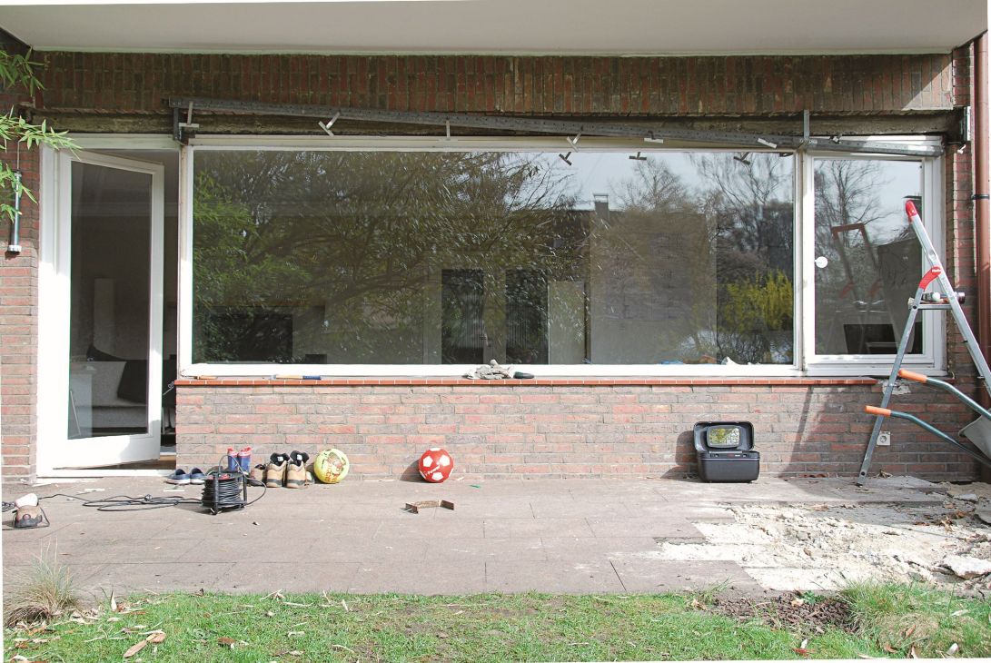 Foto : Dit moet je weten vóór je een glazen vouwwand of serre laat plaatsen