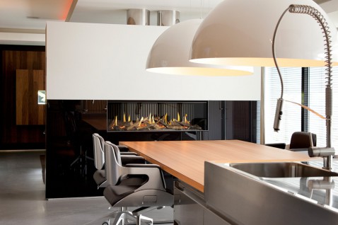 Foto : Kalfire G120/41F: Luxe front gashaard voor moderne interieurs