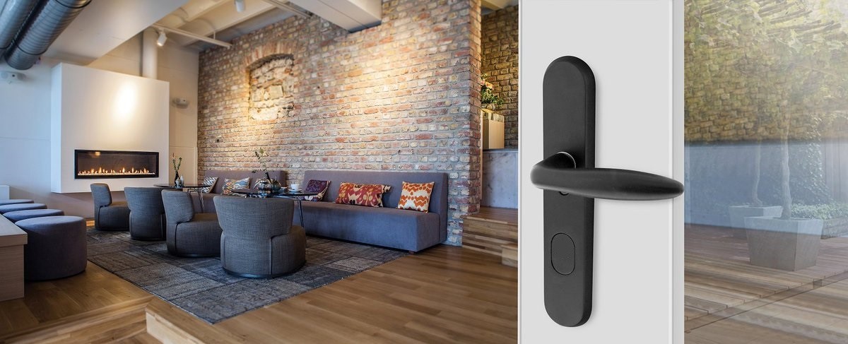 Foto: zwart deurbeslag