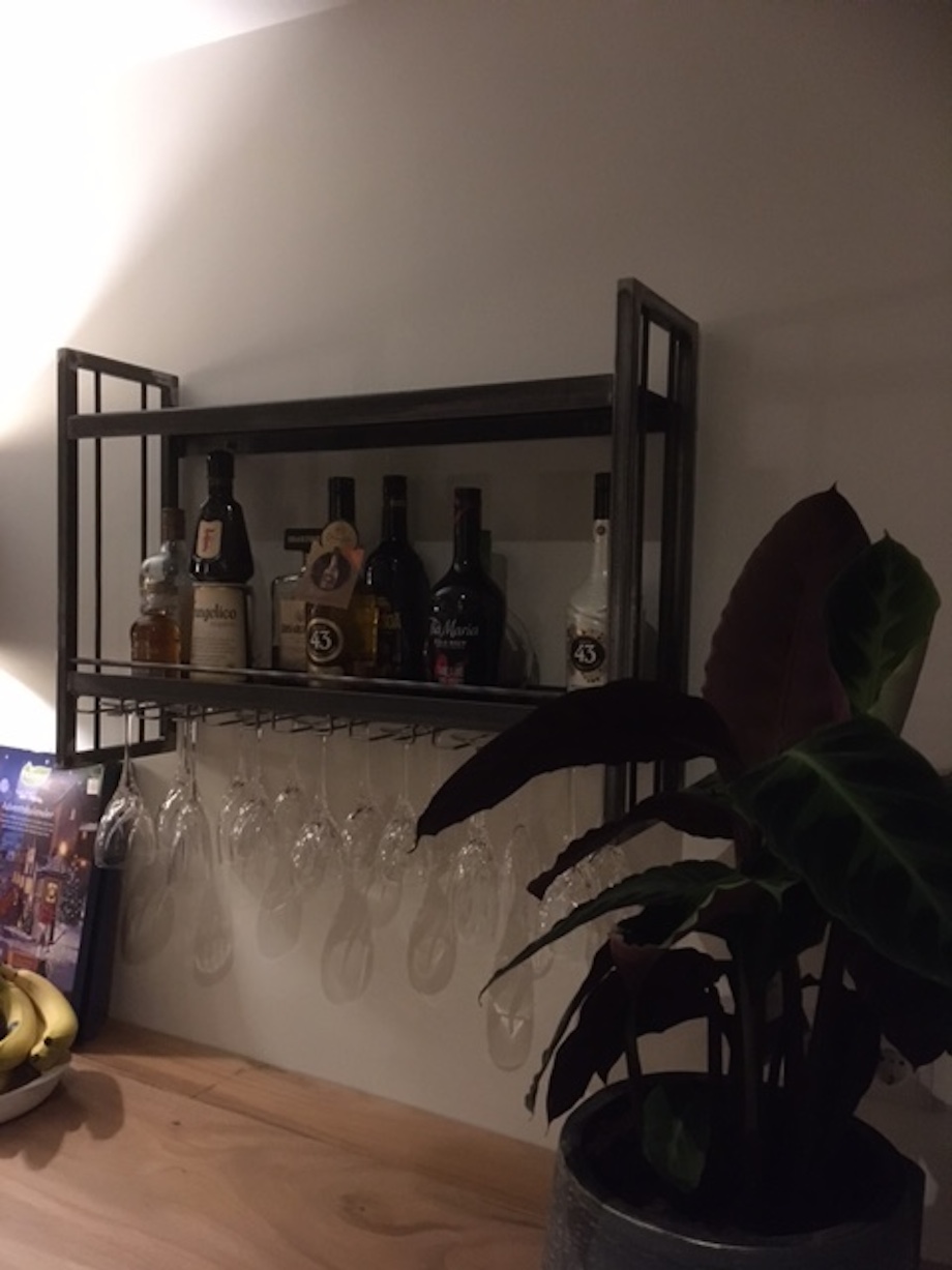 Foto: Wijnflessen rek 