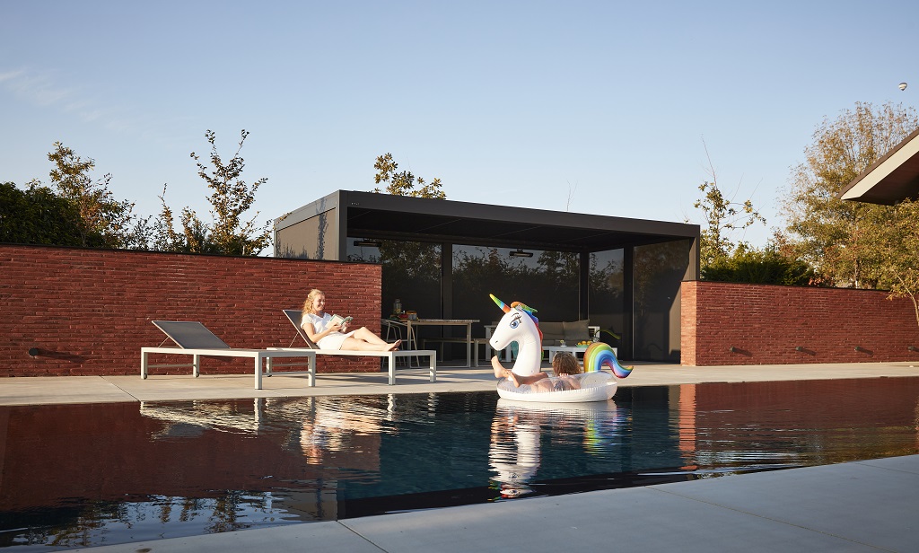 Foto: Credits Brustor B200 XL terrasoverkapping 2 jpg