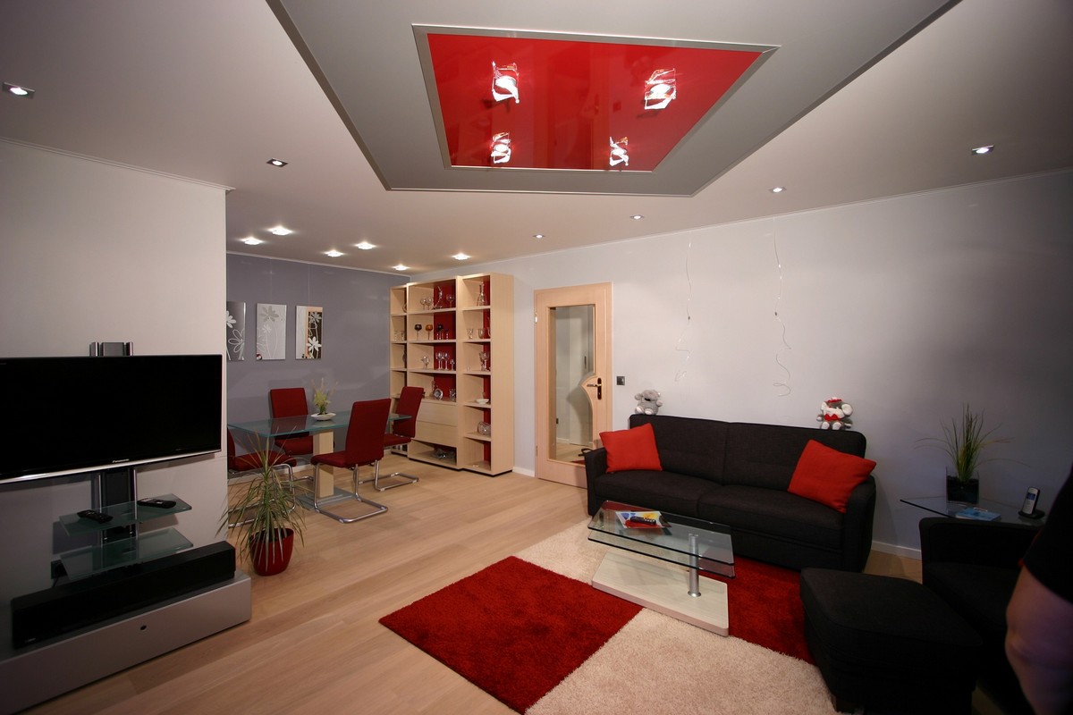 Foto: Plameco woonkamer spanplafond