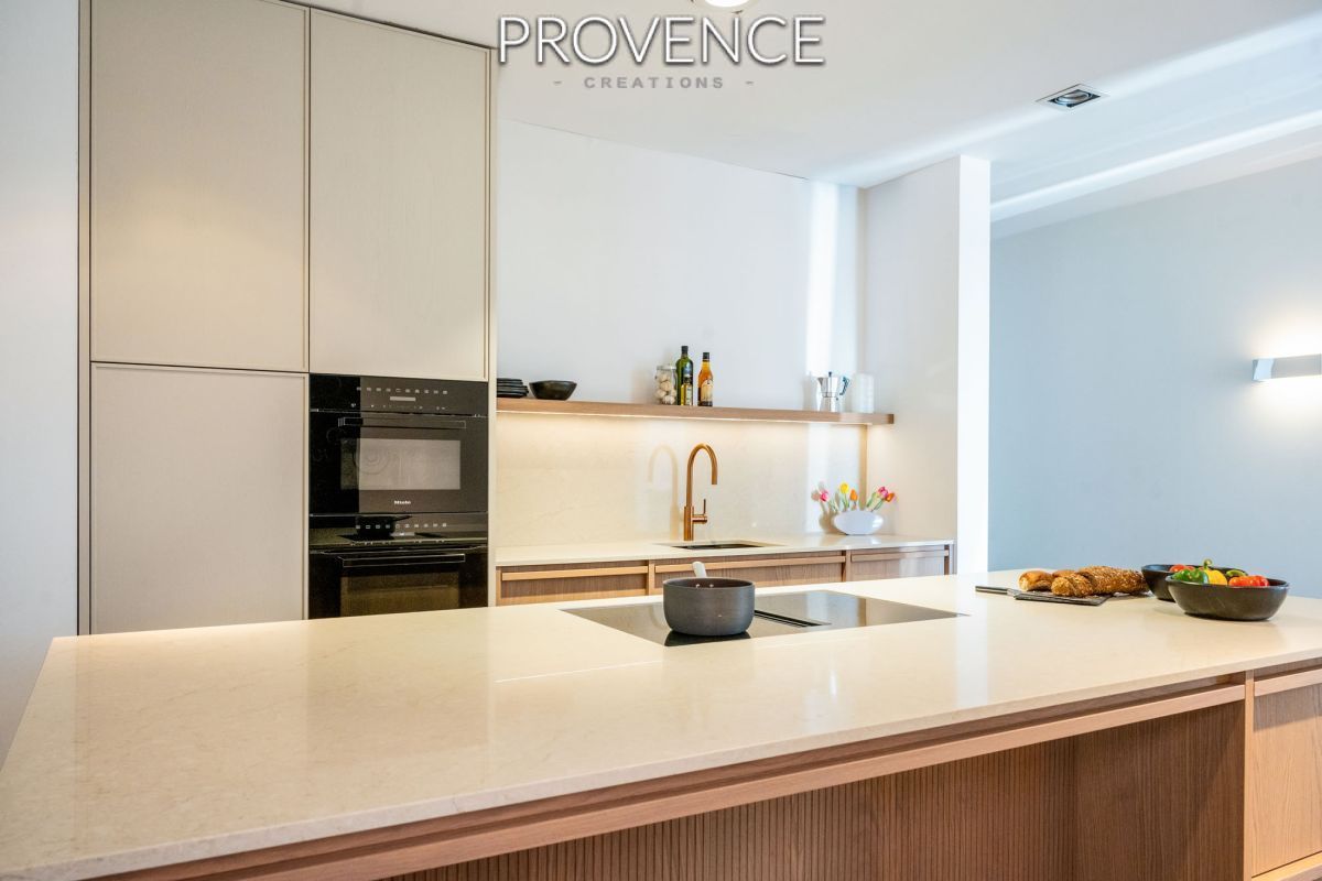 Foto: Provence Creations keukens badkamers sanitair kasten interieurontwerp kooi 1 14