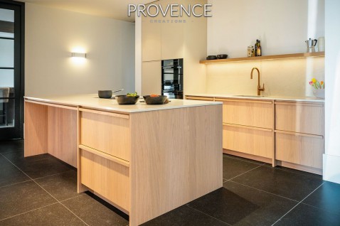 Foto : Keukeninspiratie: Japandi-stijl eilandkeuken