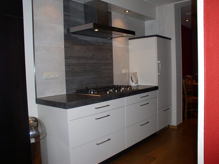 Foto: bovenschutte wonen keuken1 941 768x575