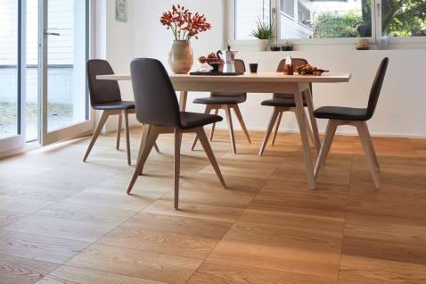 Foto : Statement patronen met houten vloeren van TMC Wonen