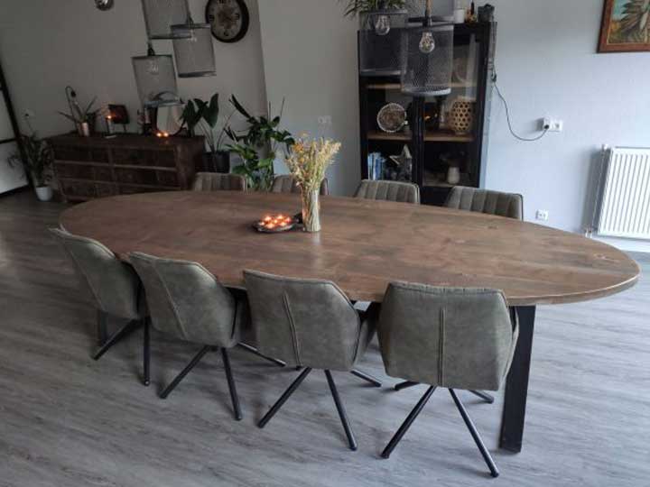 woodindustries-tafels-2.jpg