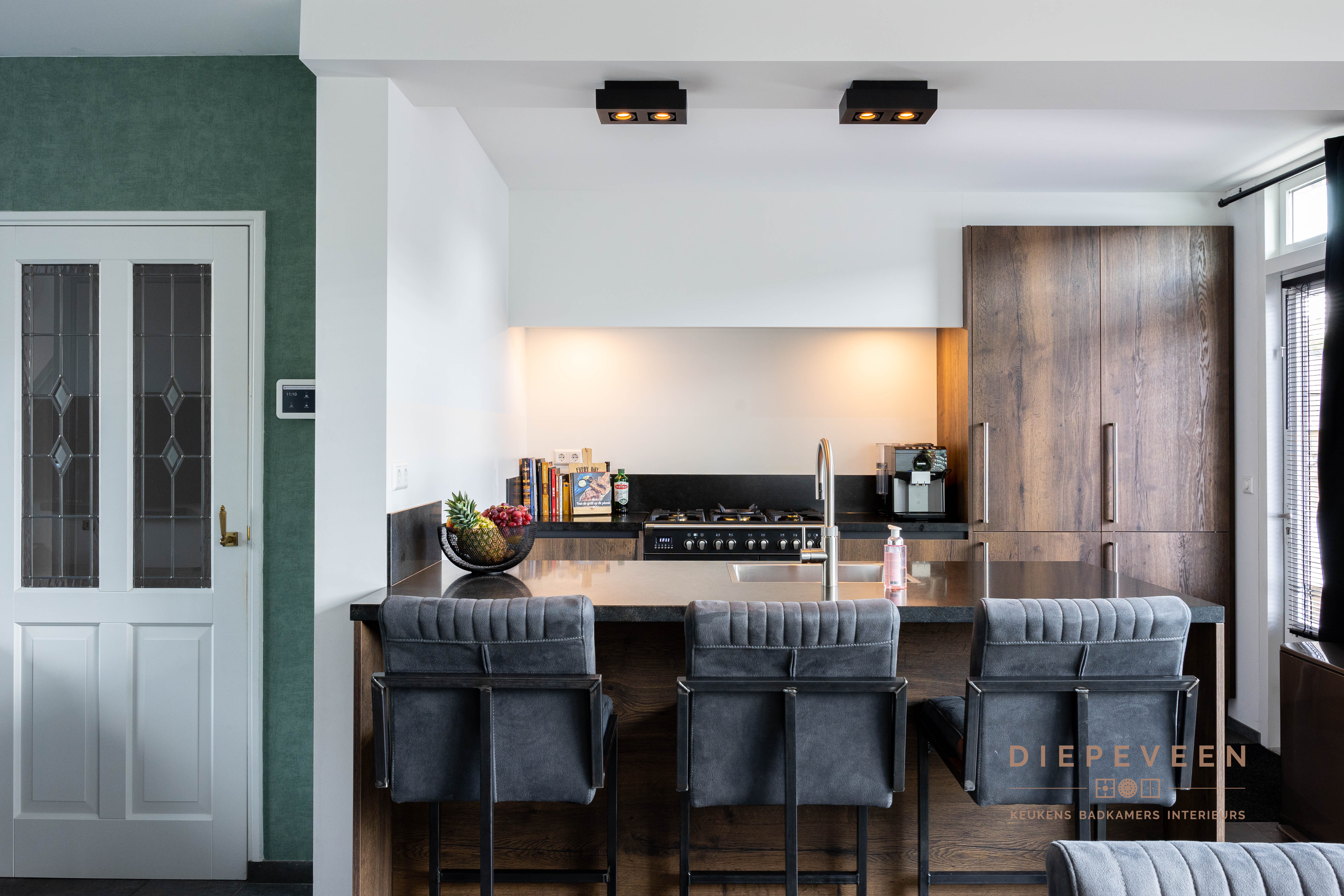 Foto: Diepeveen Keukens en Badkamers  Gijsbertha  07775