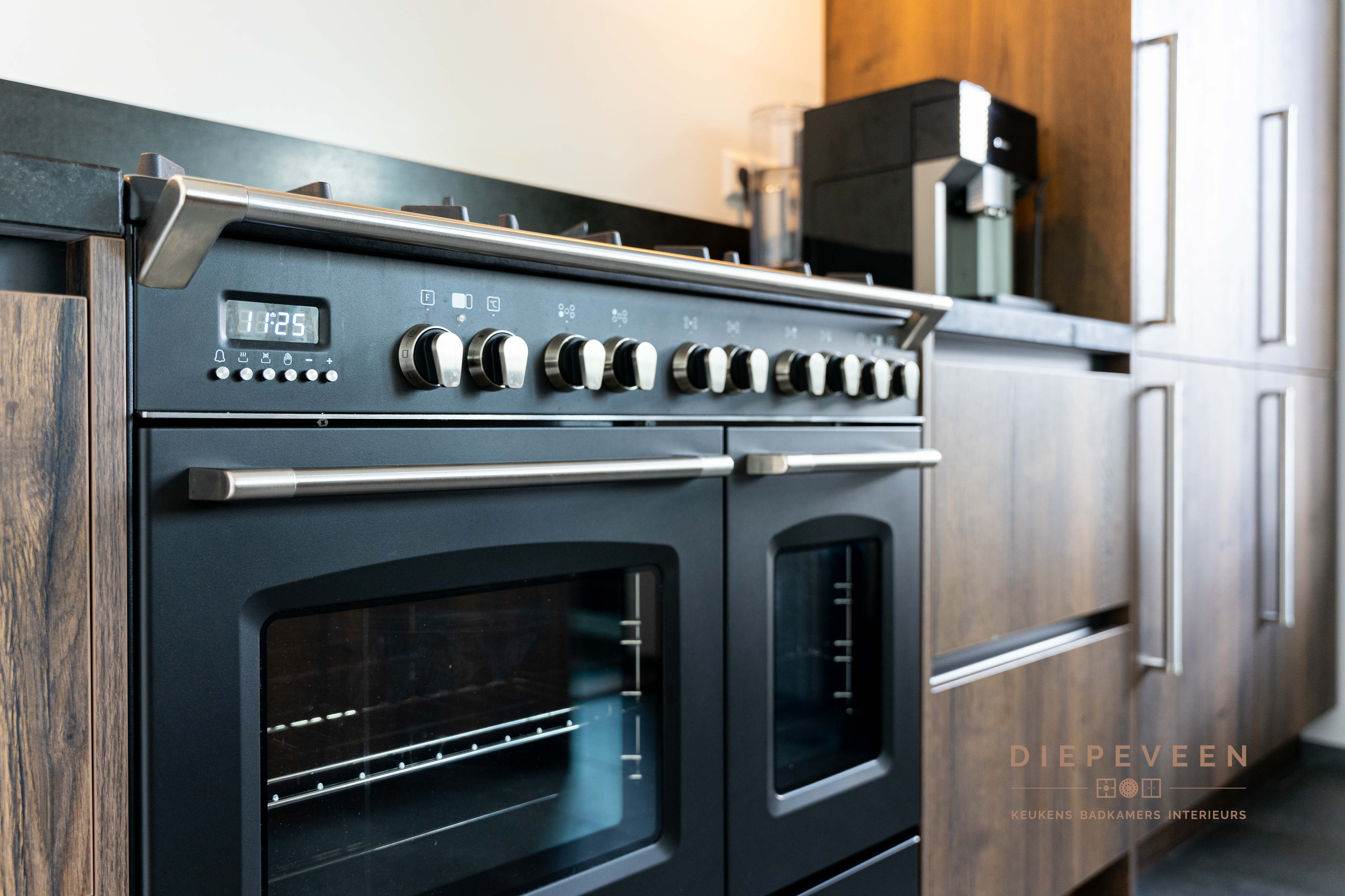 Foto: Diepeveen Keukens en Badkamers  Gijsbertha  07815