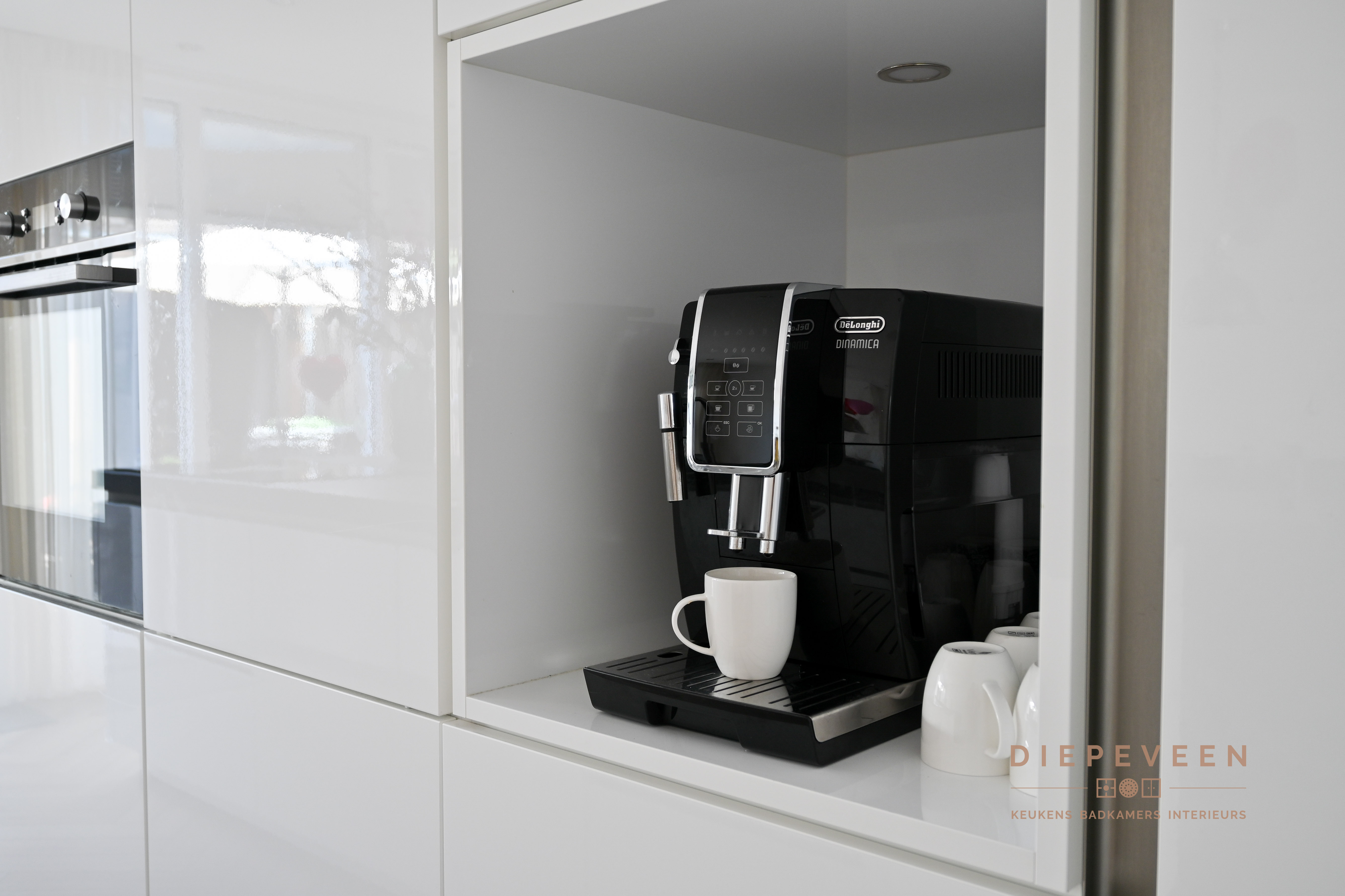 Foto: Diepeveen Keukens en Badkamers  Heek  5135