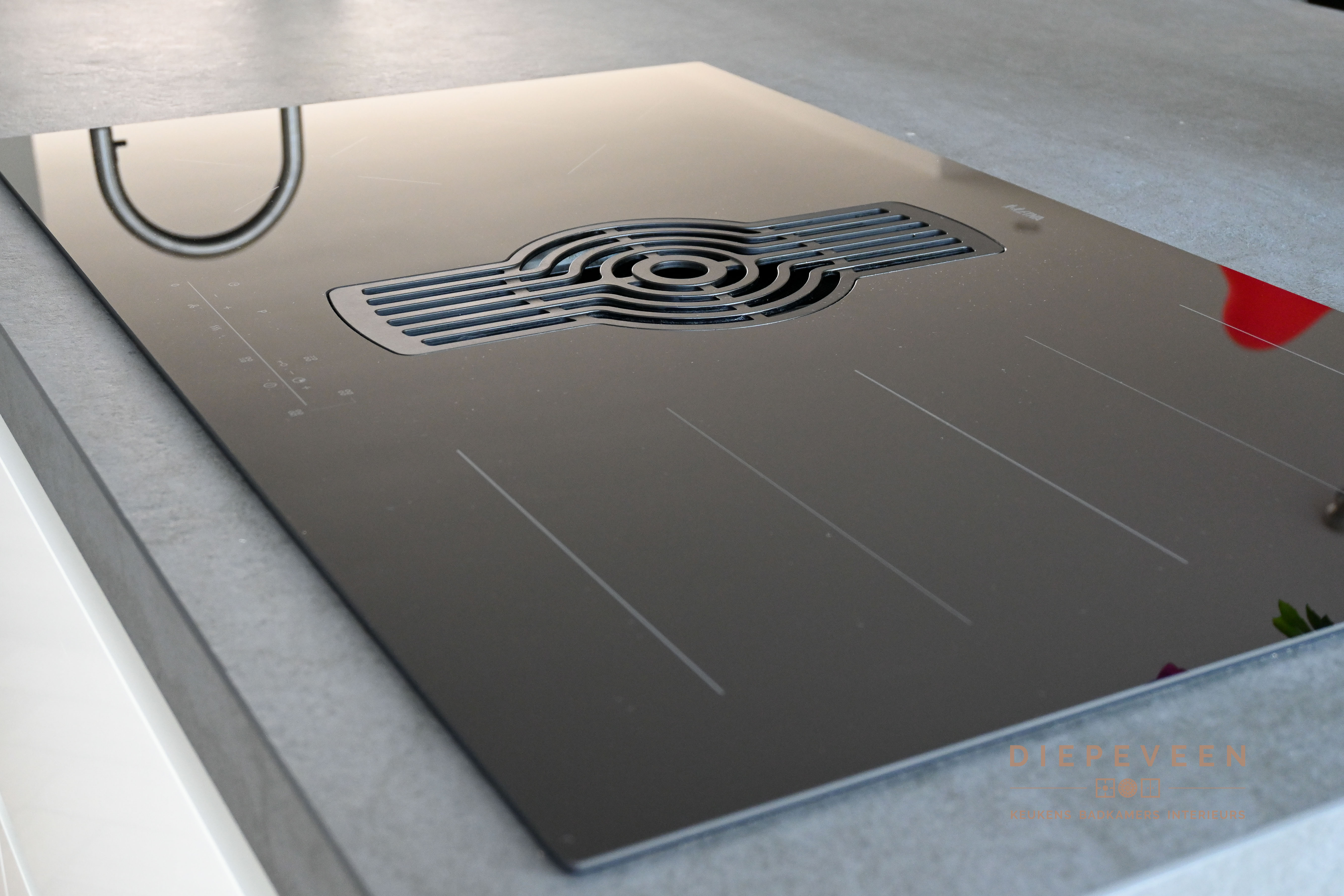 Foto: Diepeveen Keukens en Badkamers  Heek  5136