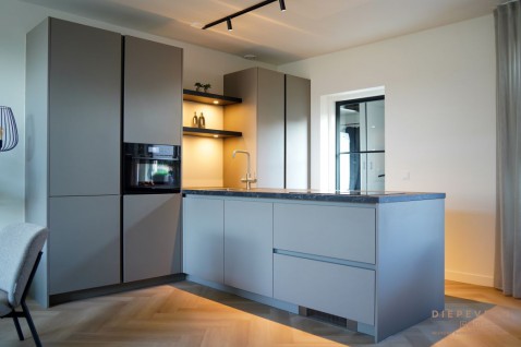 Foto : Modern en strakke keuken