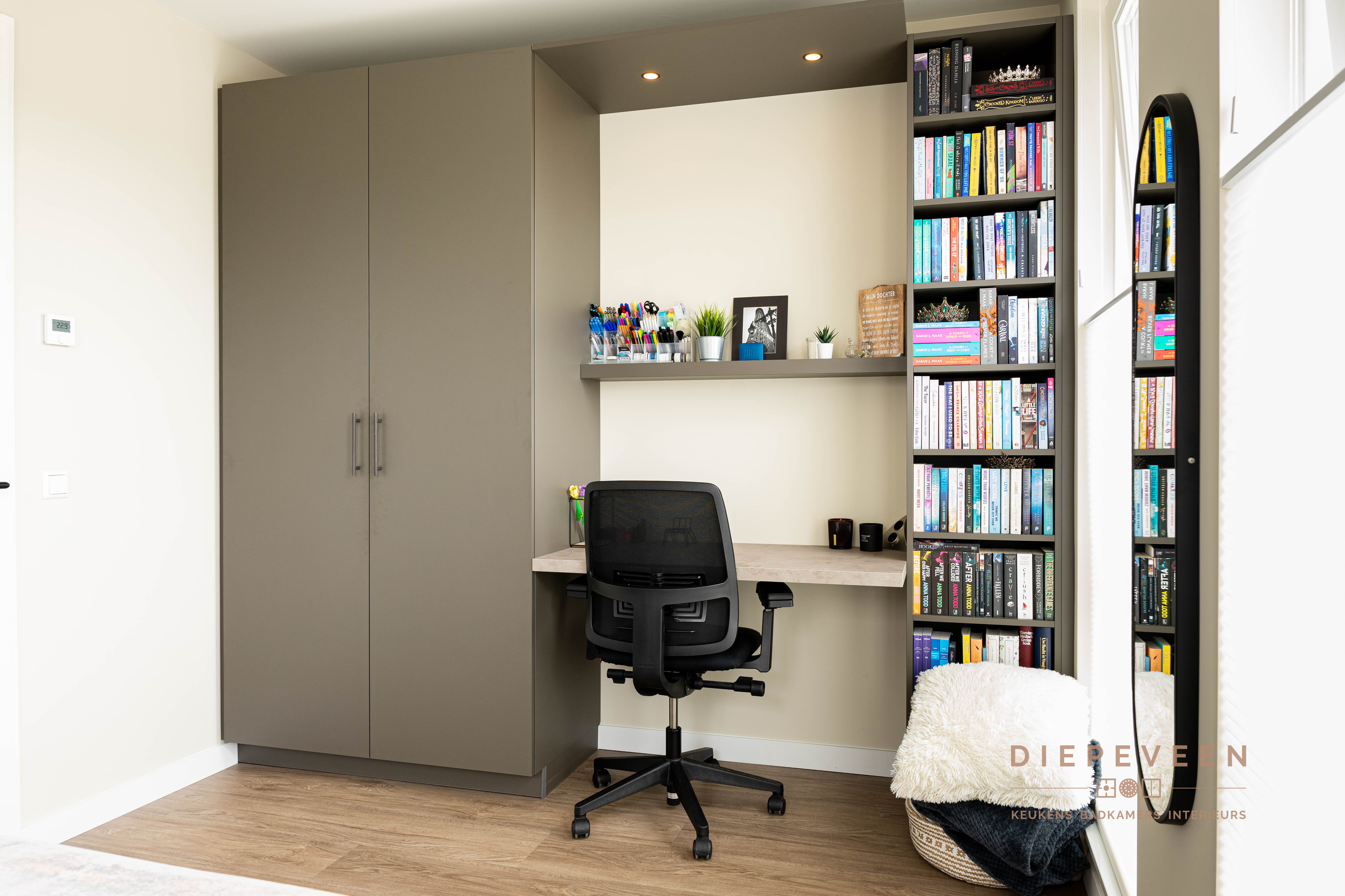 Foto: Diepeveen Keukens en Badkamers  Hogerbrug  08956