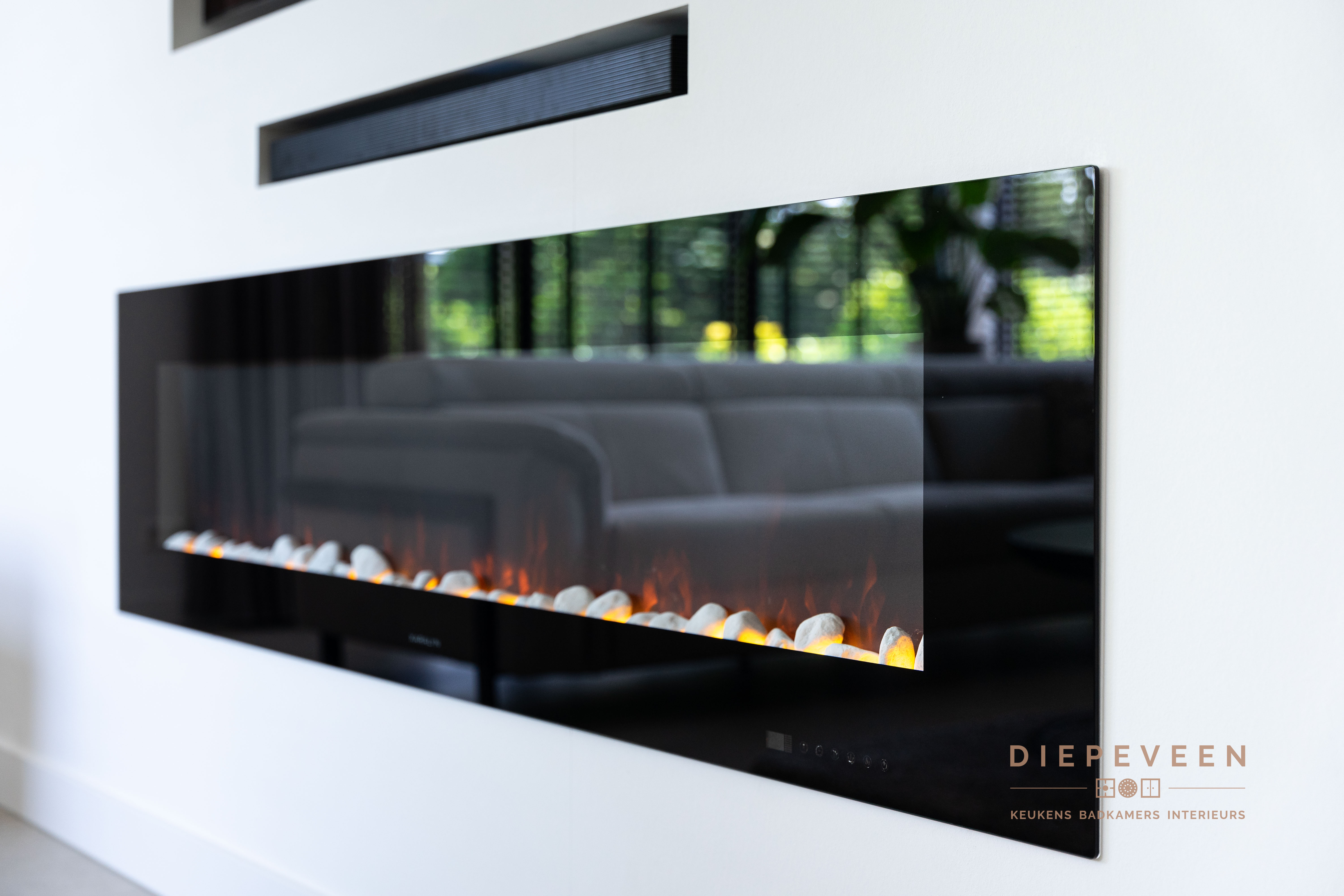 Foto: Diepeveen Keukens en Badkamers  Mikac  09005