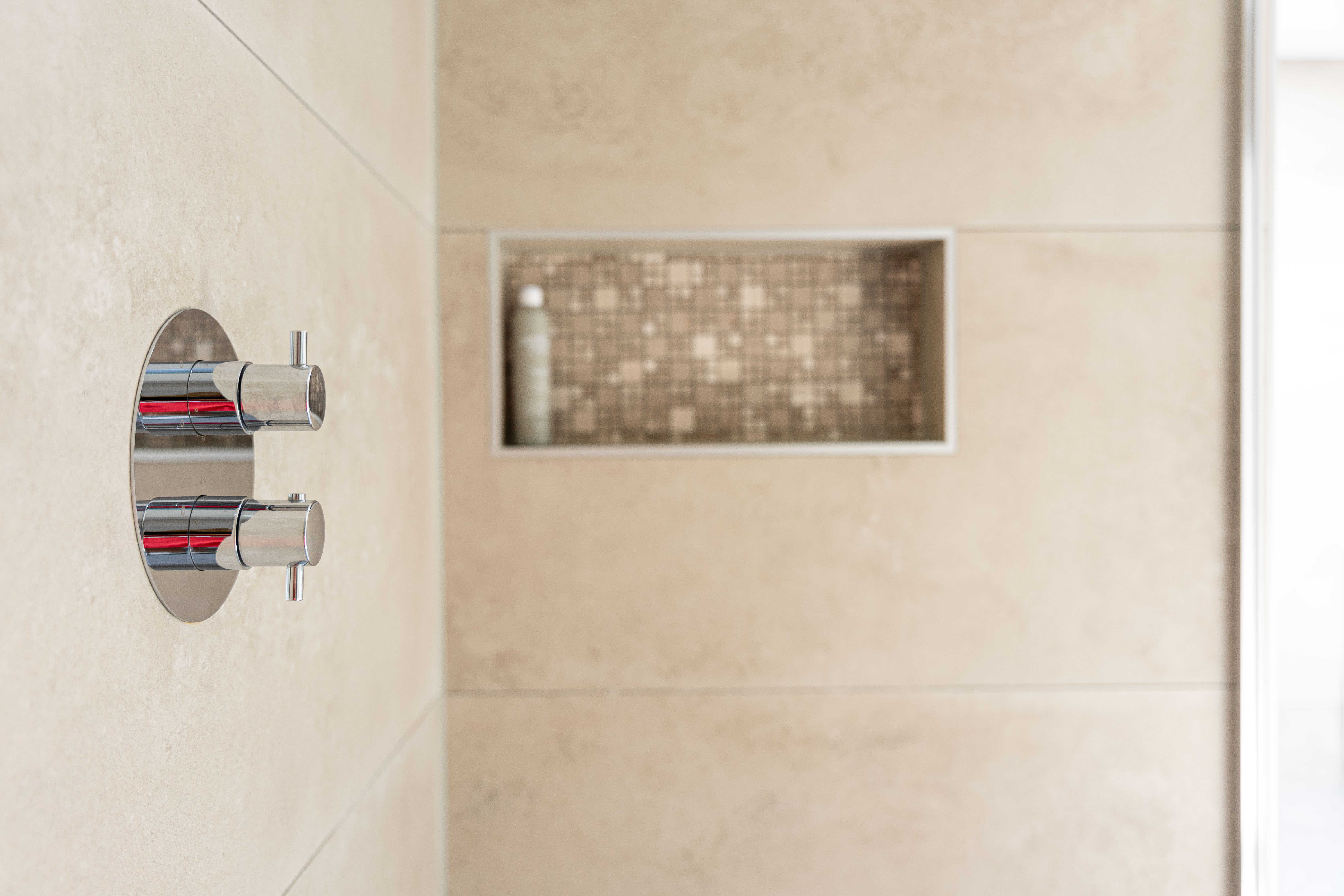 Foto: Diepeveen Keukens en Badkamers  Mikac  09107