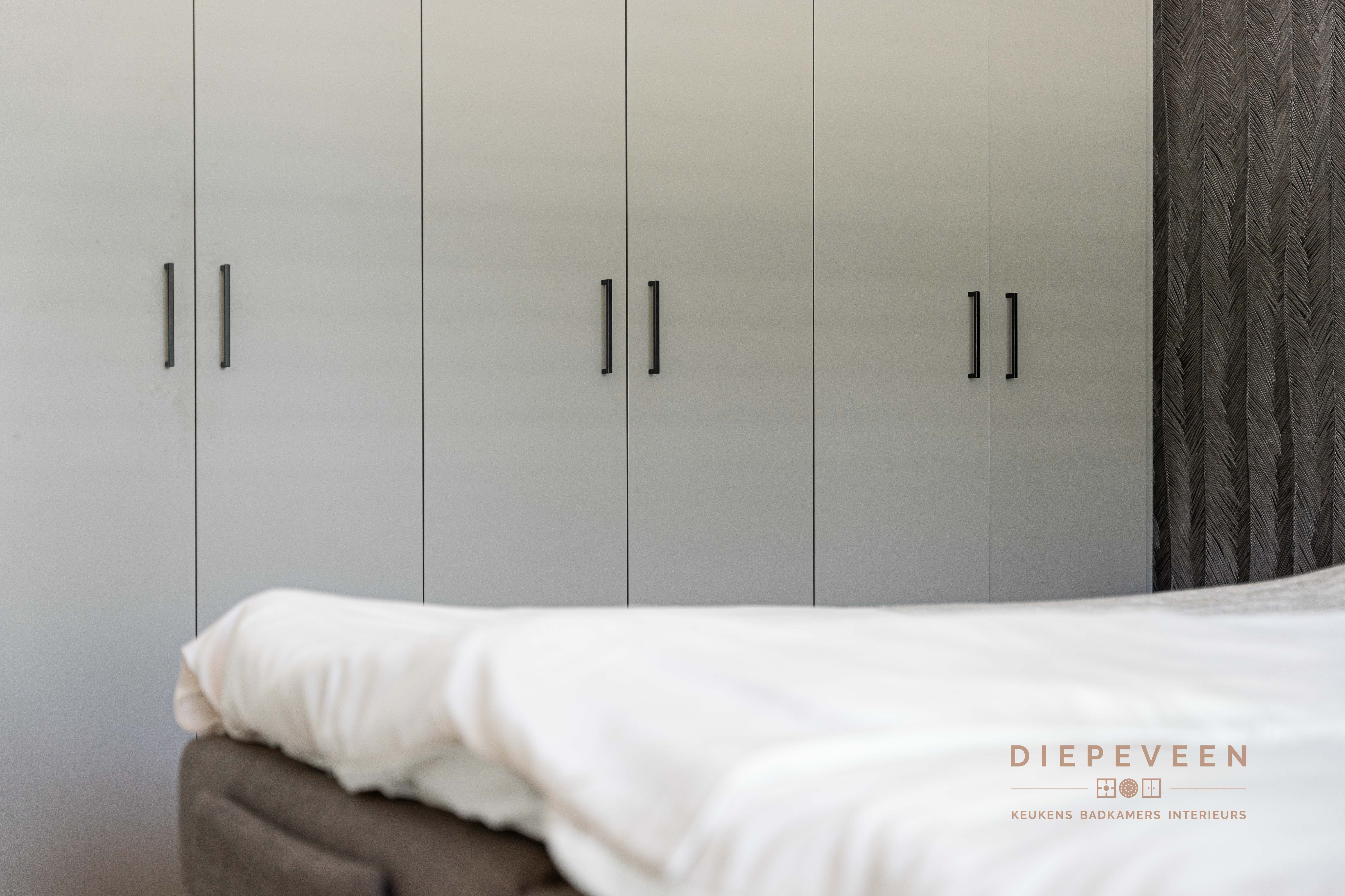 Foto: Diepeveen Keukens en Badkamers  Mikac  09148