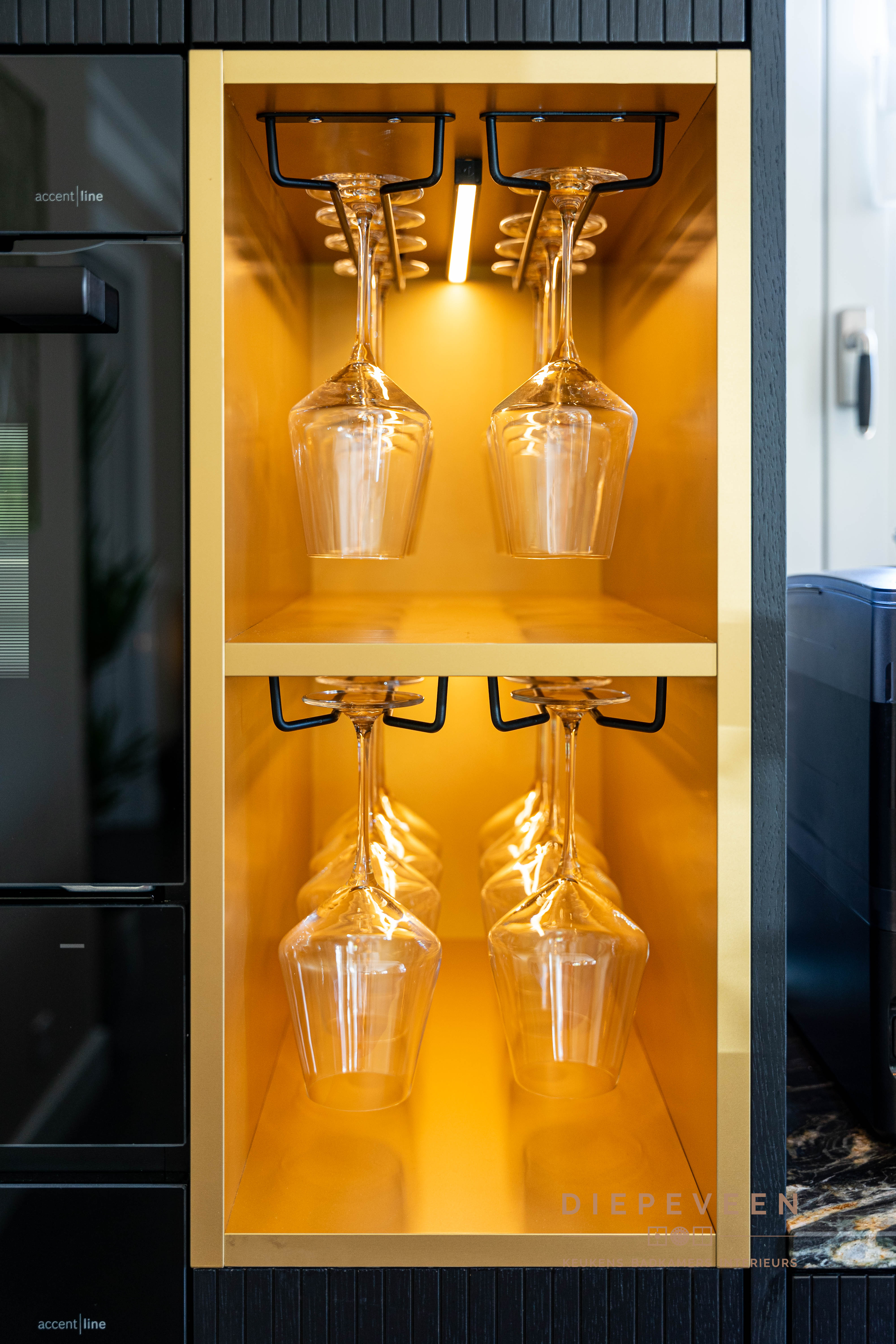 Foto: Diepeveen Keukens en Badkamers  Nahuijs  09505