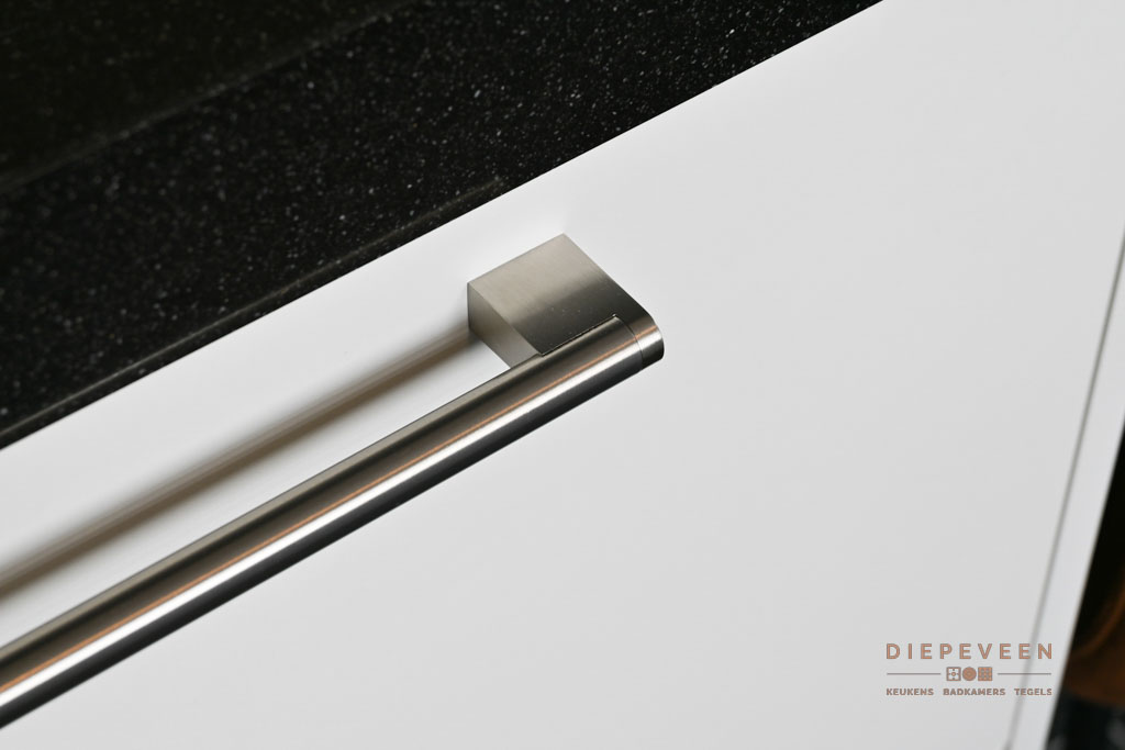 Foto: Verhagen   met logo 25