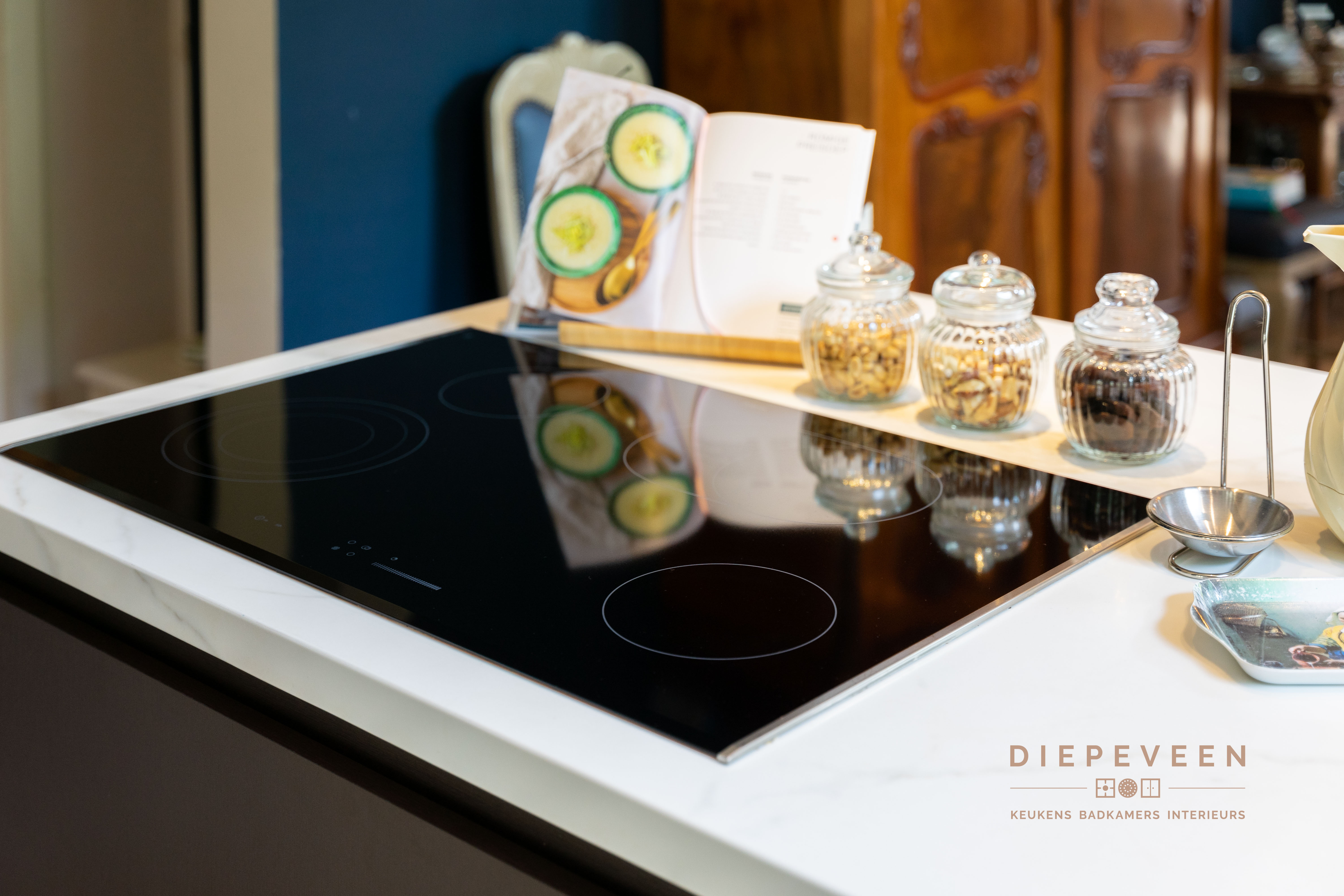 Foto: Diepeveen Keukens en Badkamers  Weppelman  07720