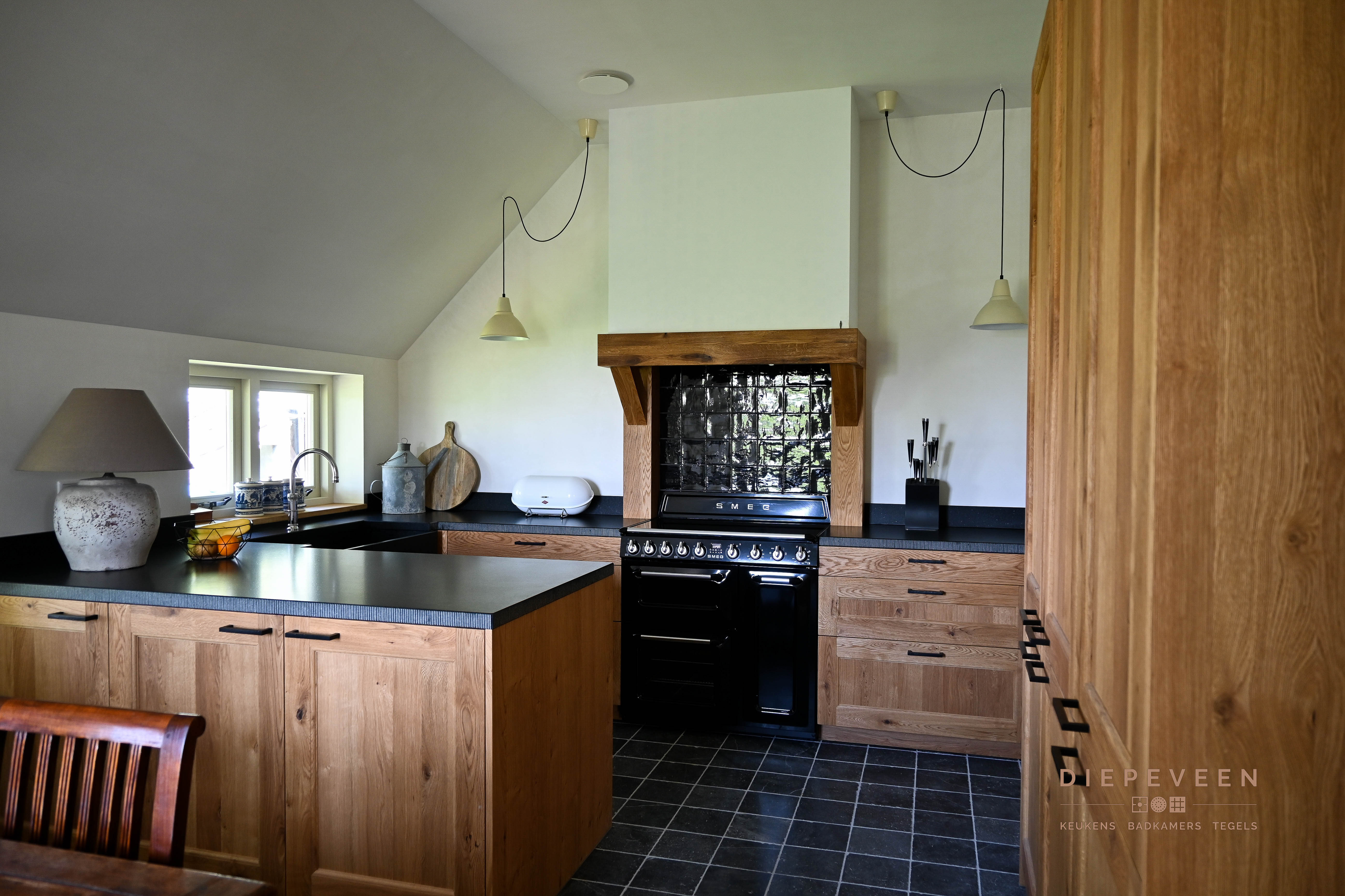 Foto: Diepeveen Keukens en Badkamers  08