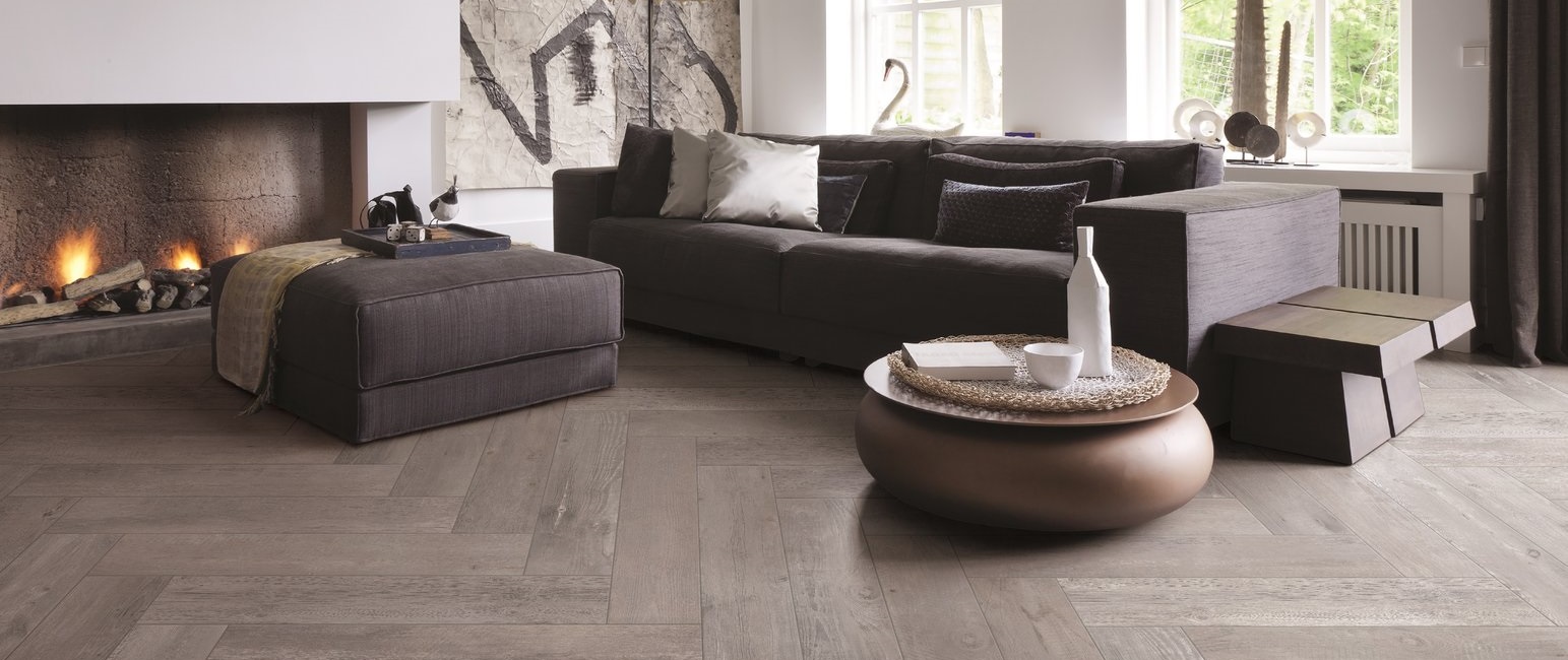 Foto: tegelvloer houtlook