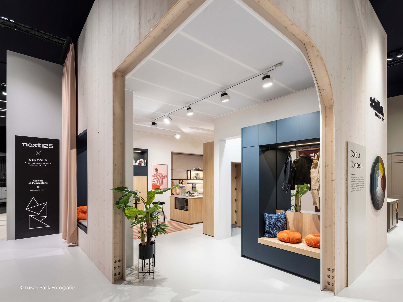 Foto: csm EuroCucina 2026 Schueller Apartment Garderobe 52c26f45d0