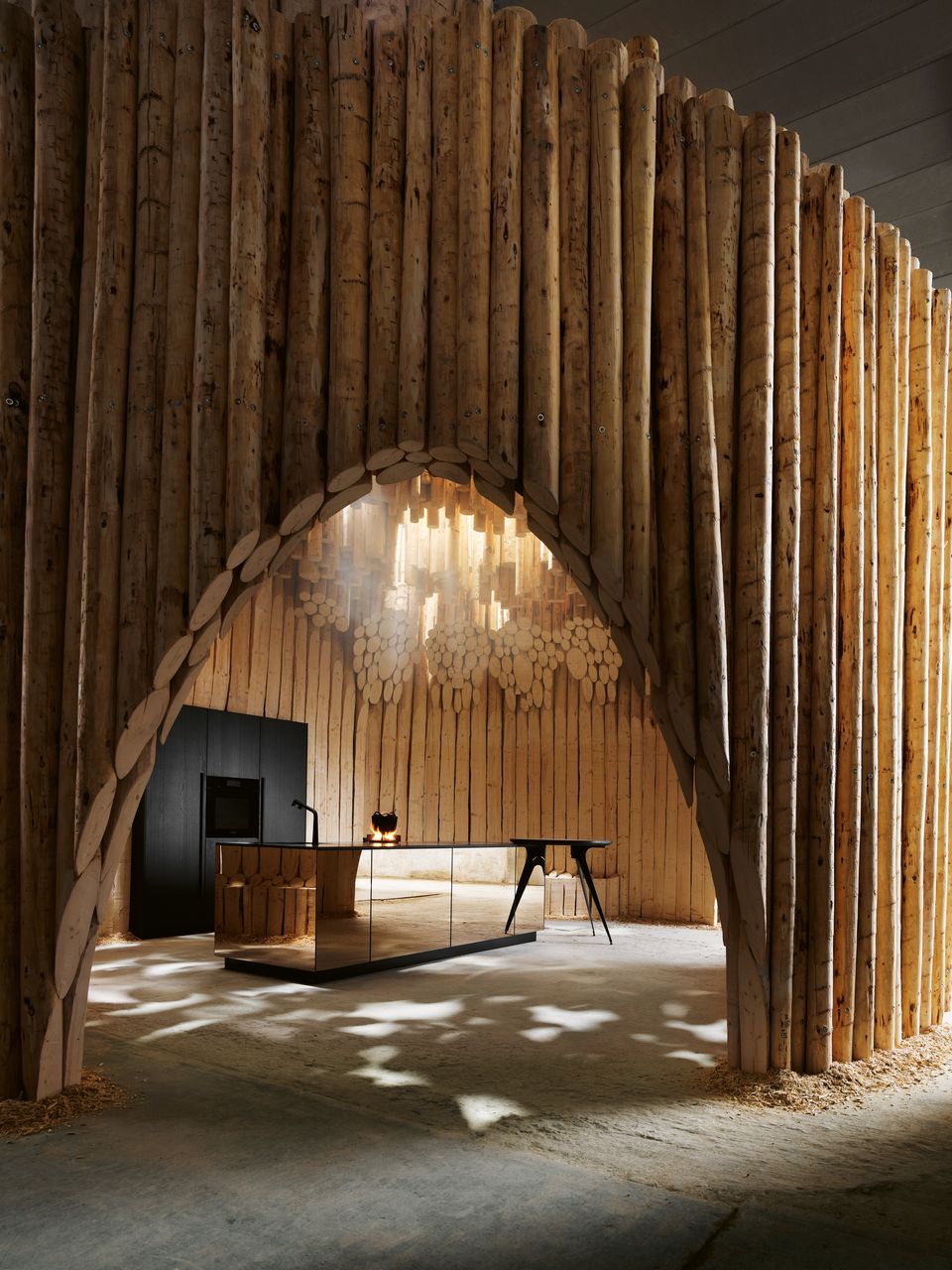 Foto: next125 Francis Kere Fireplace Kueche wonen nl