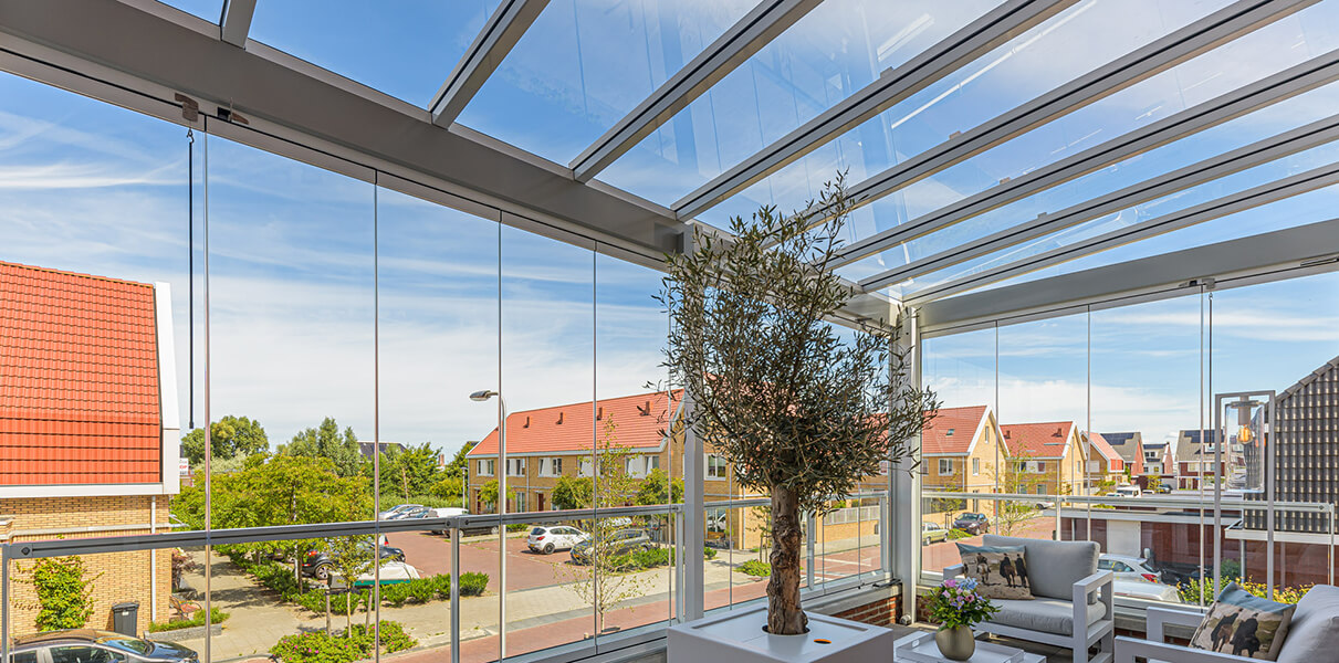 Foto: balkon tuinkamer op balkon ruimtelijk gevoel metalura 1211x600x1