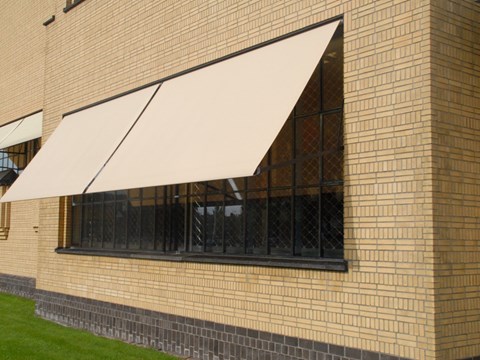 Foto: uitvalscherm harosol gemeente museum 18